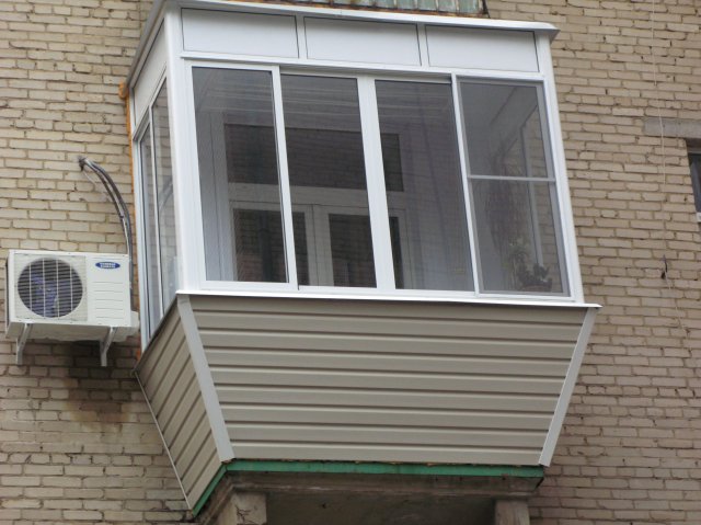 Остекление балконов в хрущевке с выносом по цене от производителя Дубна